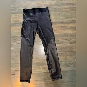Lululemon ATHLETICA Black Panel Leggings Size 4